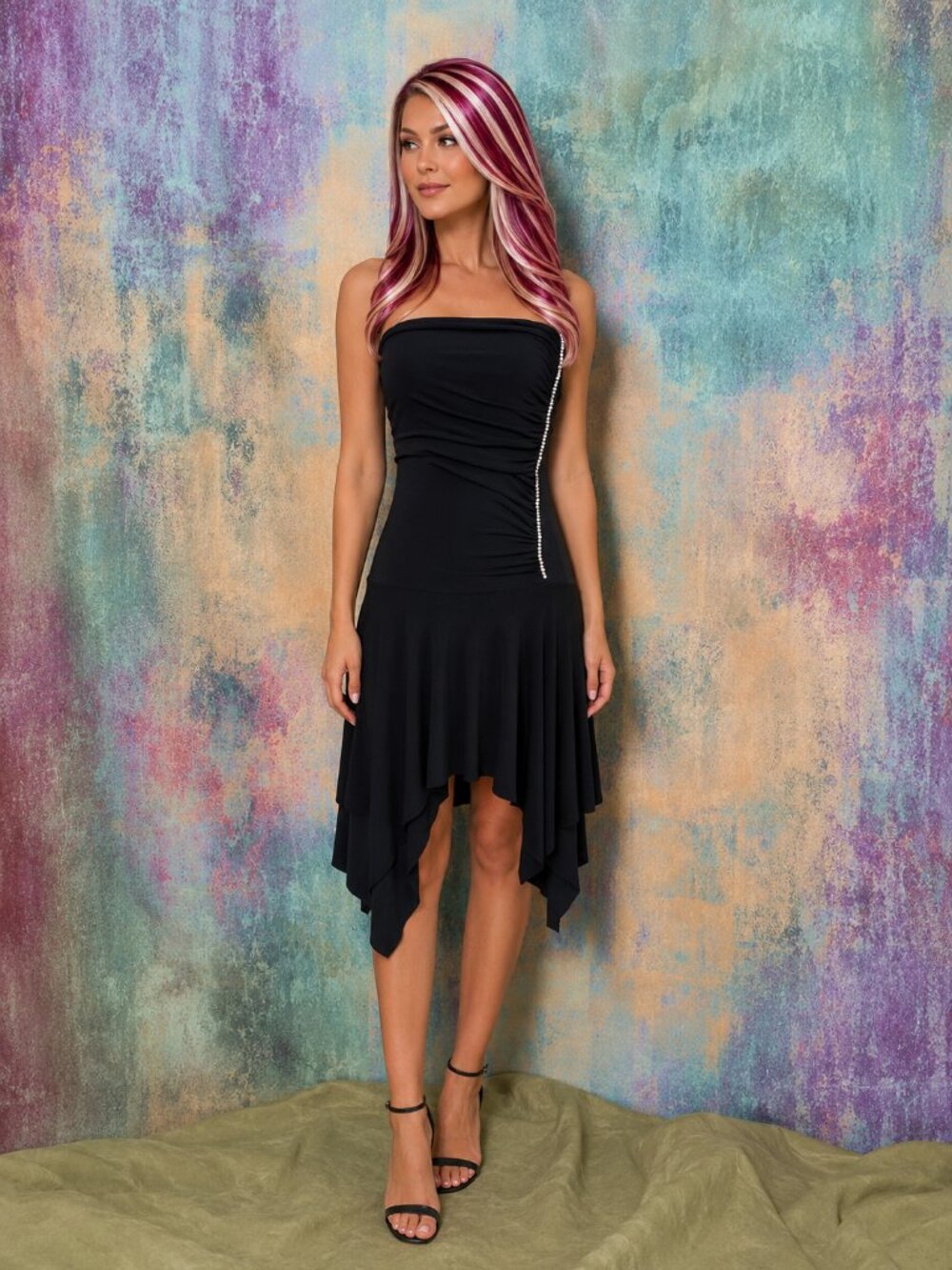 📌 kieu's Handkerchief Hem Sparkling Rhinestone Accent Strapless Cocktail Dress